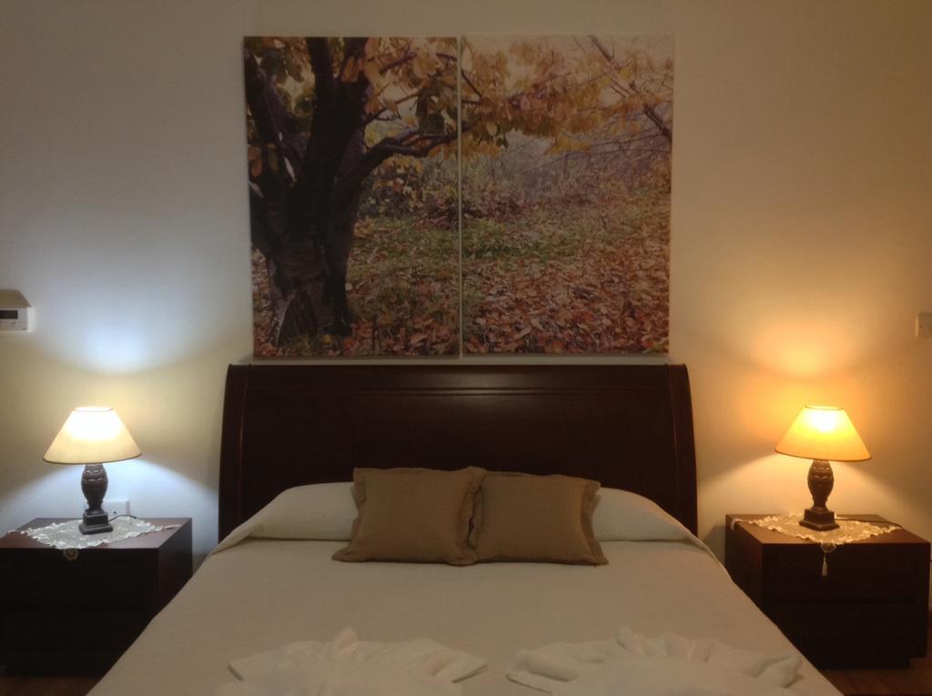 Ta Spitakia Tis Theodosias Apartment กาโลปานาโยติส ภายนอก รูปภาพ